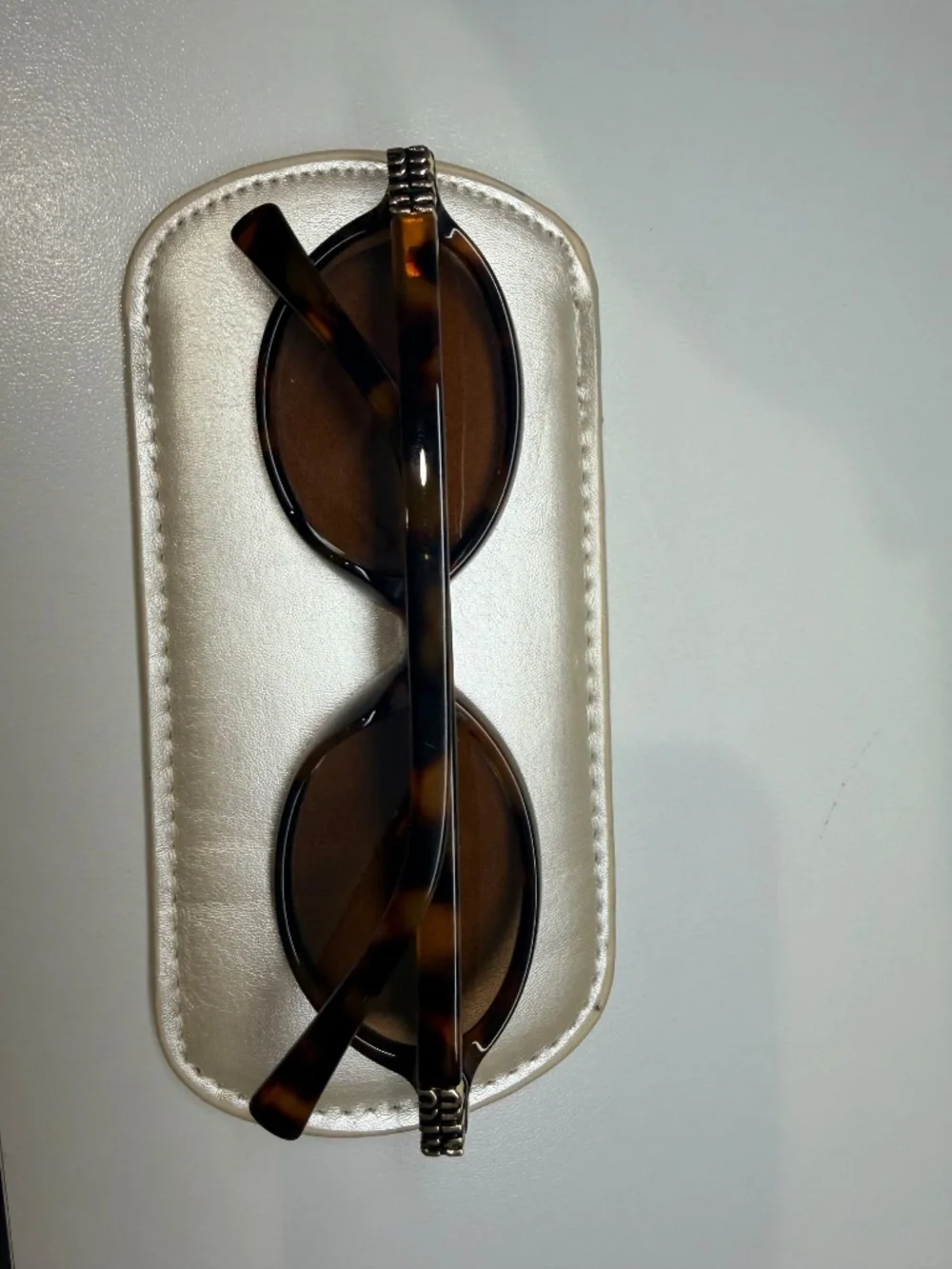 Miu Miu SMU 04Z Tortoiseshell Oval Sunglasses 50-18-140
